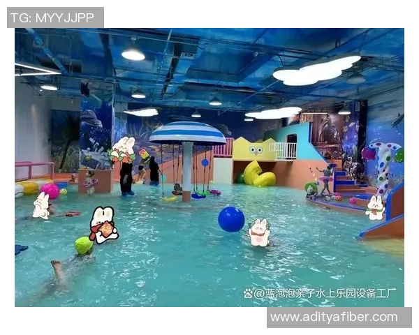 室内泳池水中乐园 室内泳池水中乐园