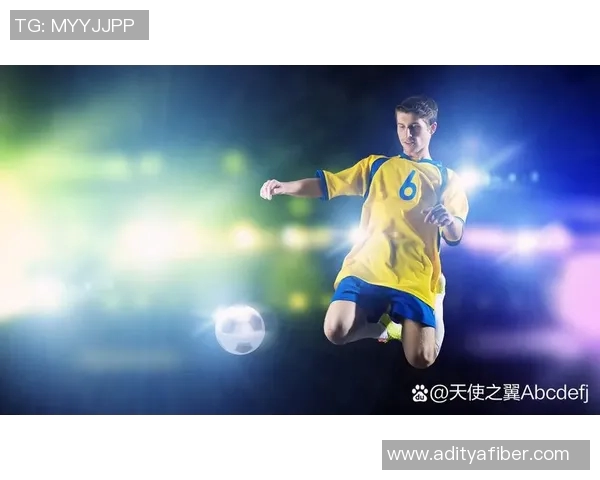 二十五位足球明星的传奇故事与精彩瞬间回顾